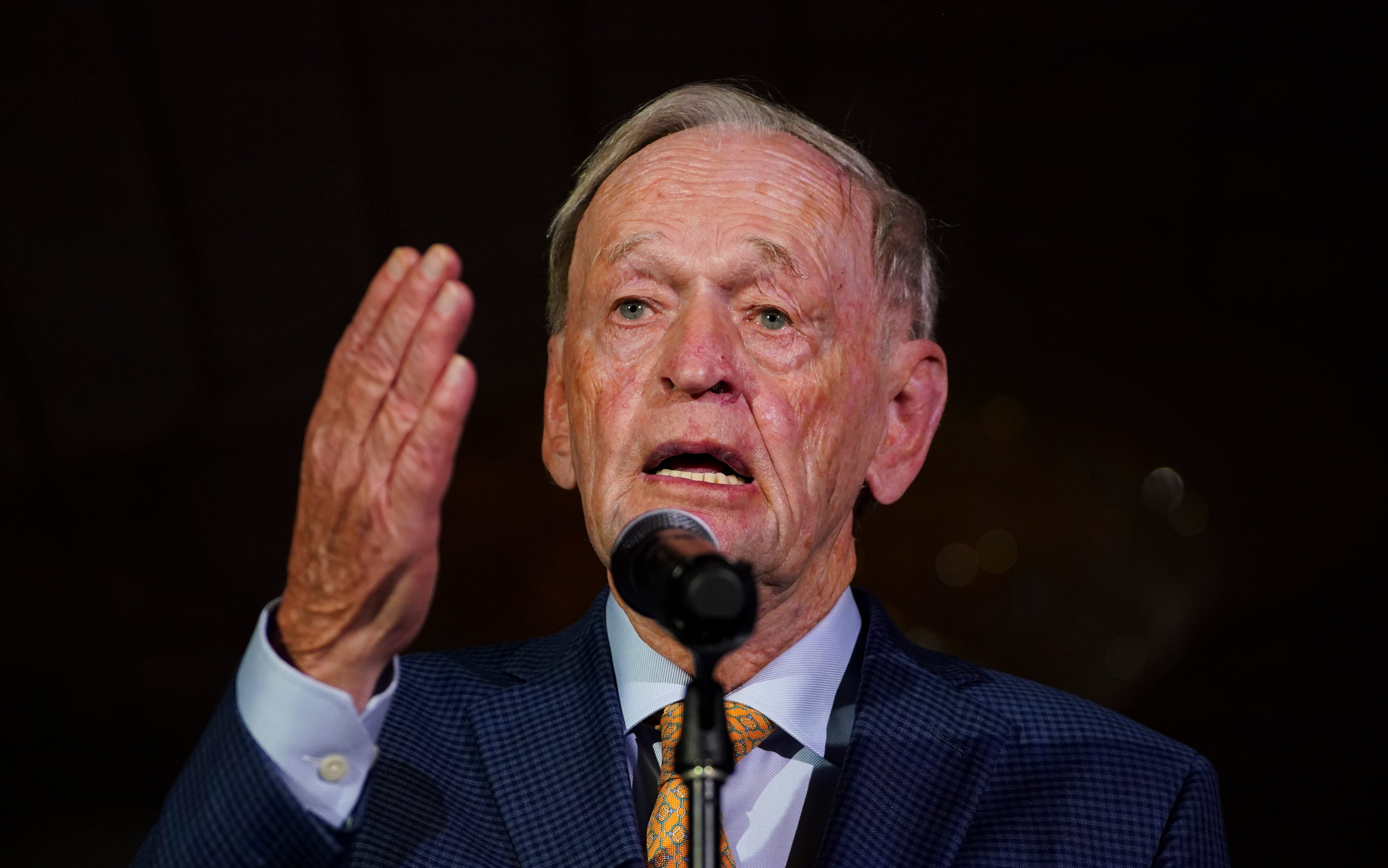 Jean Chretien in Brampton, Ont., Sept. 14, 2021. (Sean Kilpatrick/Canadian Press)