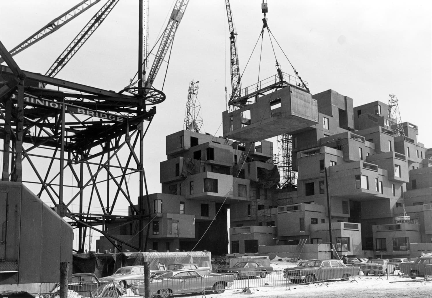 Habitat 67 (Courtesy of Safdie Architects)