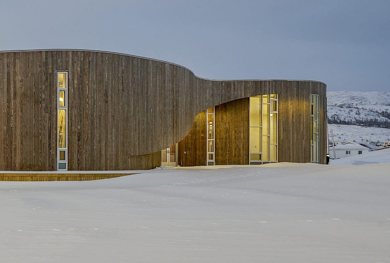 (Photographs courtesy of Saunders Architecture)