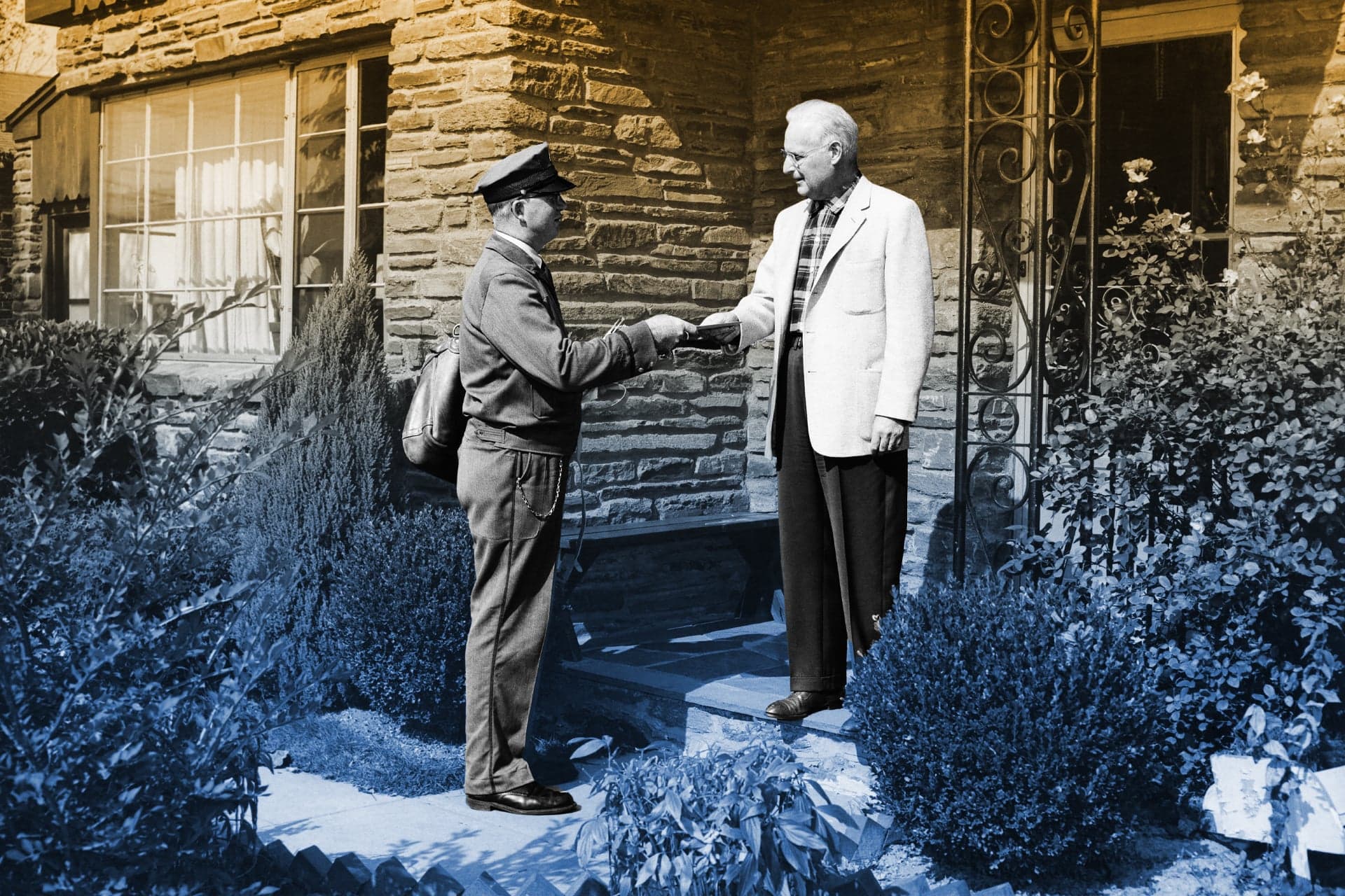 Canadians Want to Age At Home. Postal Workers Can Help.