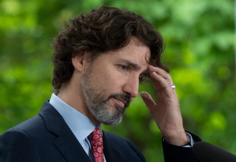 Trudeau appears at a news conference outside Rideau Cottage in Ottawa on May 29, 2020 (Adrian Wyld/CP)