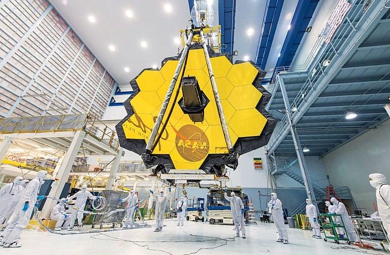 The new $10-billion James Webb Space Telescope; as the private sector funds routine spaceflight, space agencies can ‘push the frontiers’ (Courtesy of Desiree Stover/NASA)