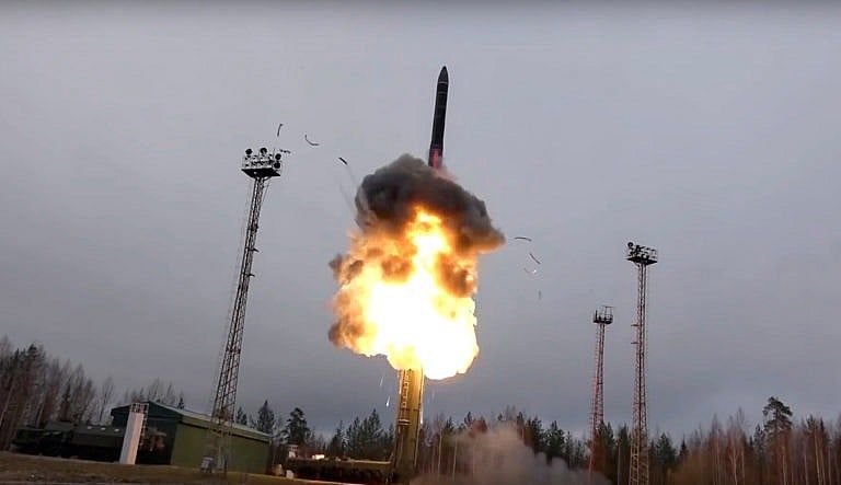 Launching a hypersonic weapon in Russia (Russian Defense Ministry Press Service/AP/CP)